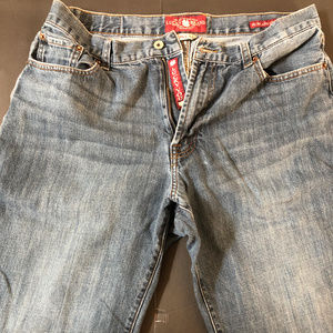 Lucky Brand 181 Relaxed Straight Jeans Size 36x32